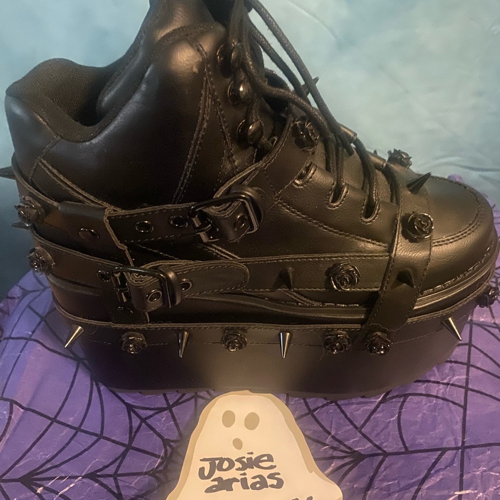 YRU matte platform sneakers with Rose Studs and spikes